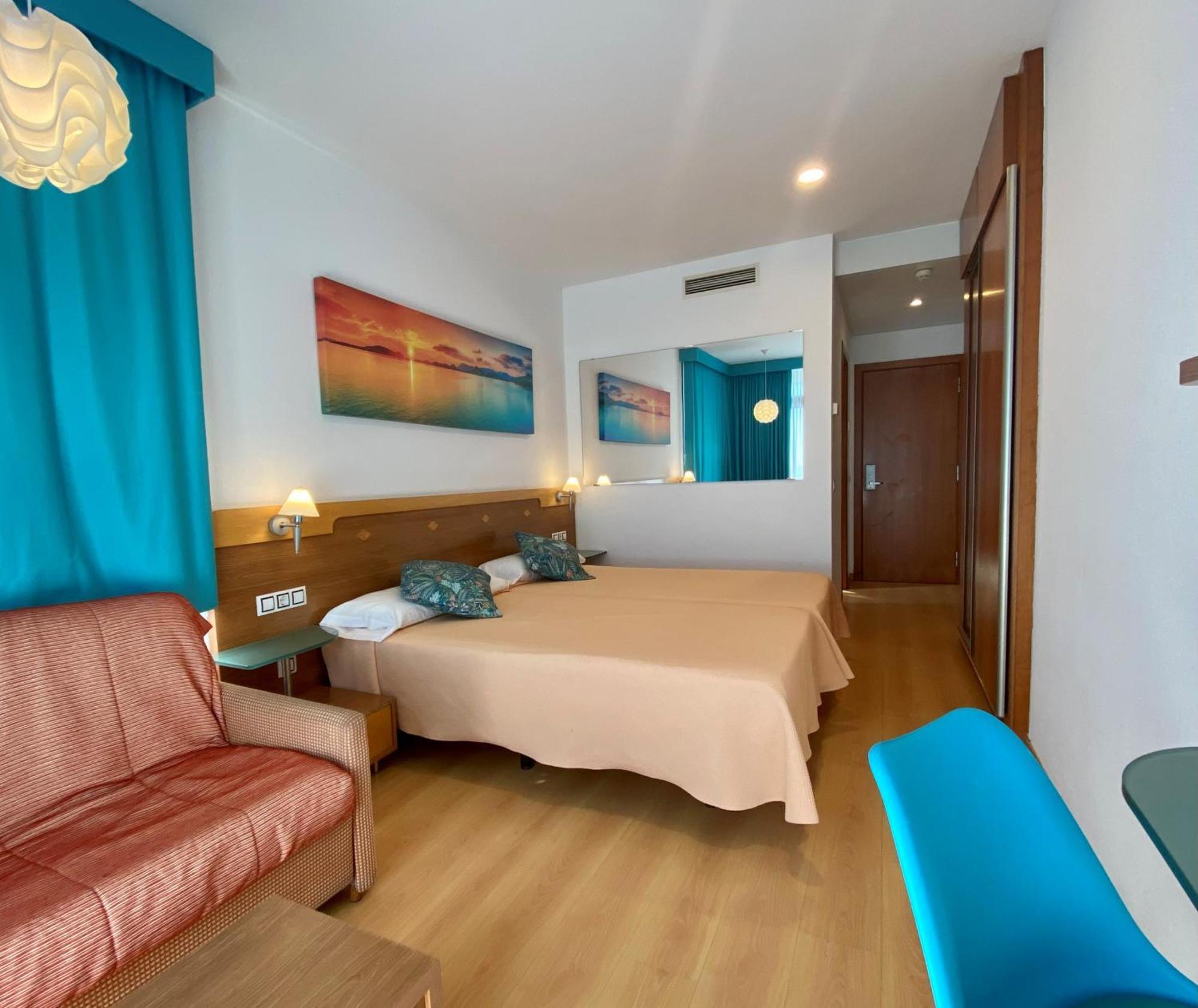 Hotel Blaucel 布拉内斯 外观 照片