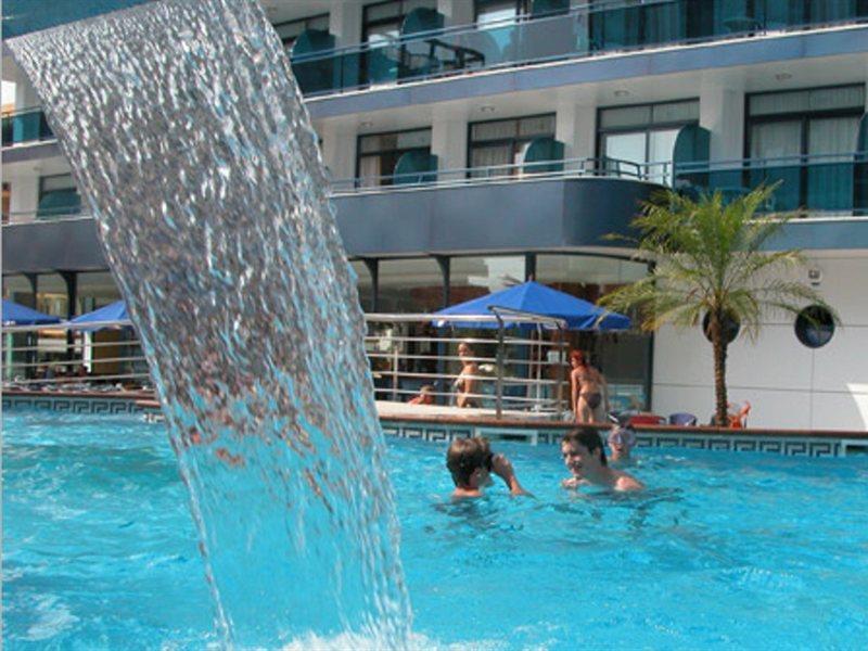 Hotel Blaucel 布拉内斯 外观 照片